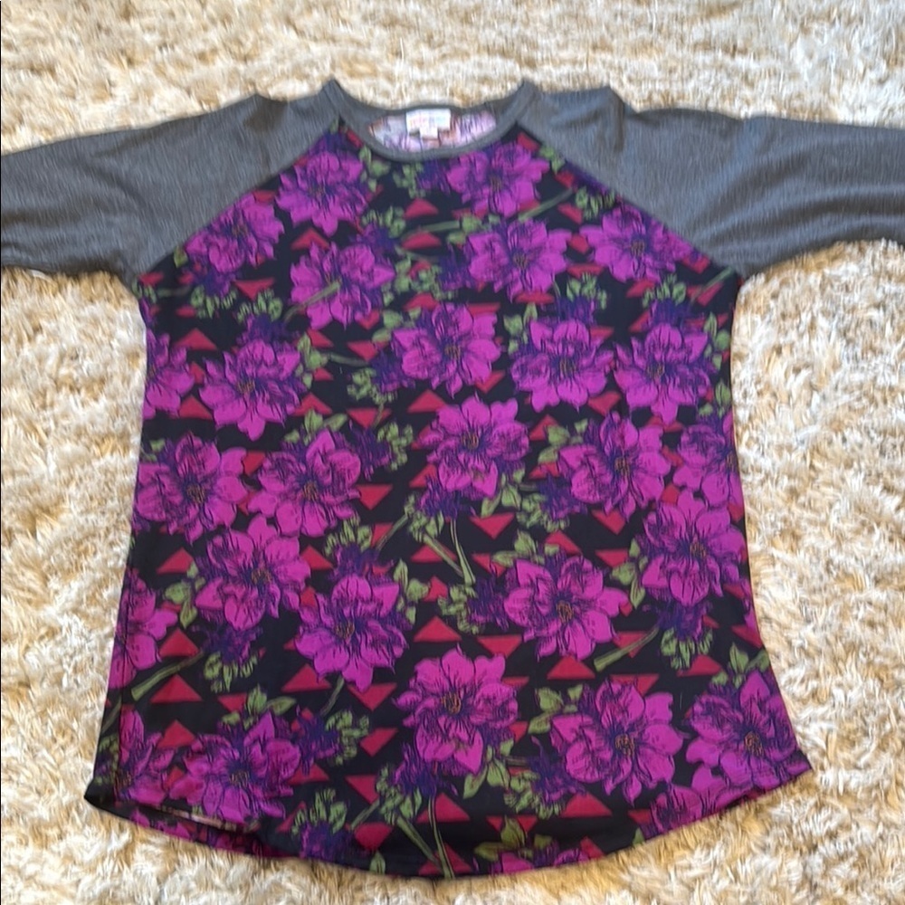 LuLaRoe Gray and Black Graphic T-Shirt with Raglan Sleeves